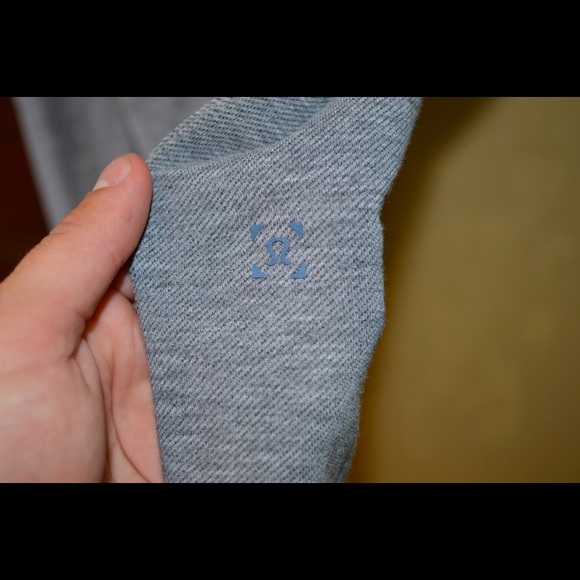 lululemon men’s grey collared shirt. Never worn! - Picture 2 of 2